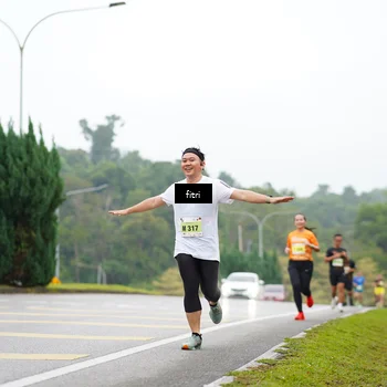 Runner Photo 8471032