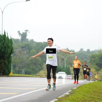 Runner Photo 8471038