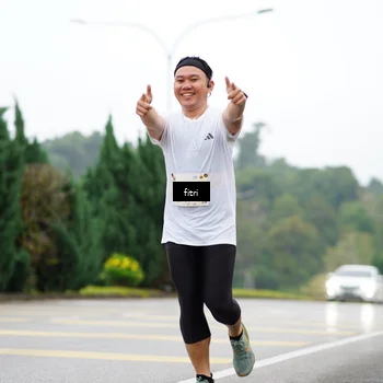 Runner Photo 8471039
