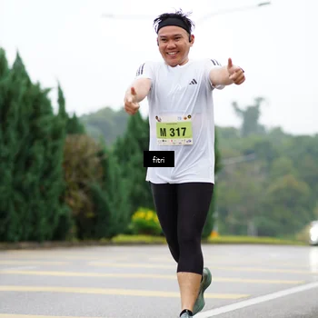 Runner Photo 8471040
