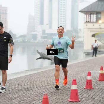 Runner Photo 8471044