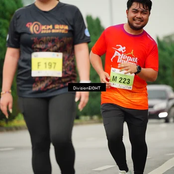 Runner Photo 8471047