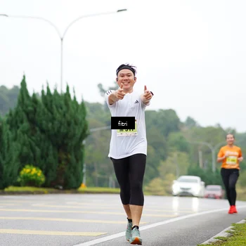 Runner Photo 8471049