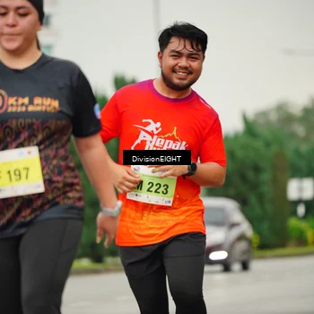 Runner Photo 8471050