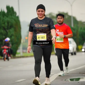 Runner Photo 8471054