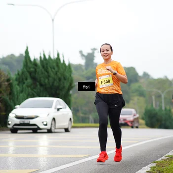 Runner Photo 8471060