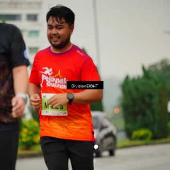 Runner Photo 8471063