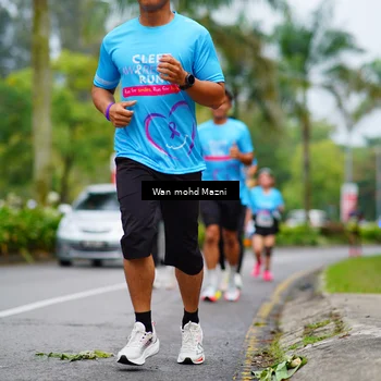 Runner Photo 8471071