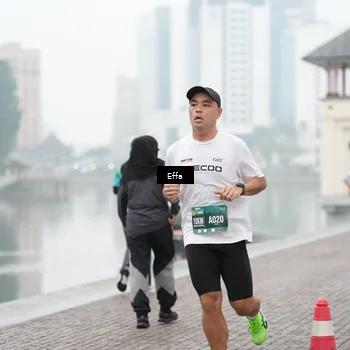 Runner Photo 8471072