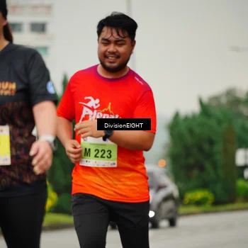 Runner Photo 8471088