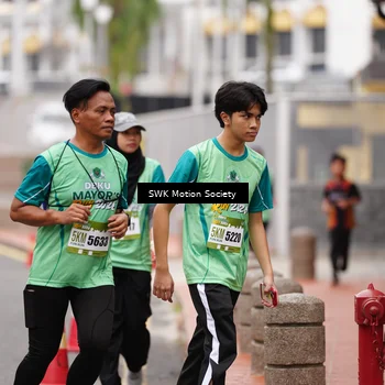 Runner Photo 8471089