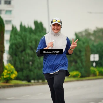 Runner Photo 8471100