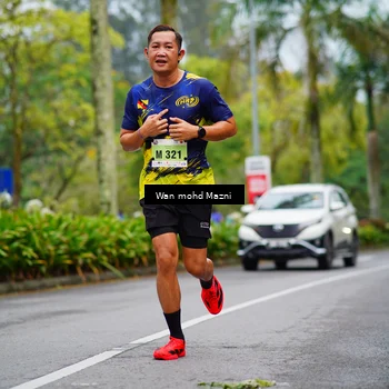 Runner Photo 8471114