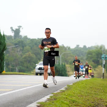 Runner Photo 8471125