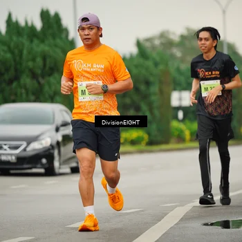 Runner Photo 8471149