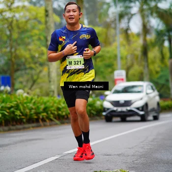 Runner Photo 8471159