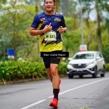 Runner Photo 8471167