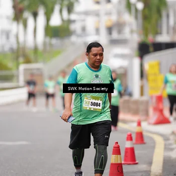 Runner Photo 8471201