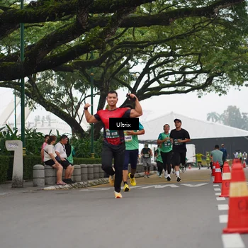 Runner Photo 8471212