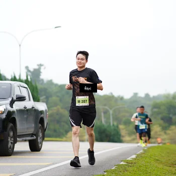 Runner Photo 8471233