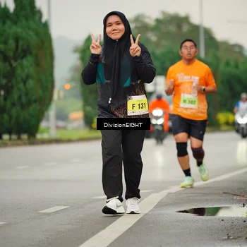 Runner Photo 8471236