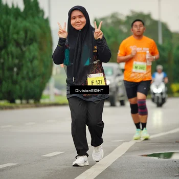Runner Photo 8471237