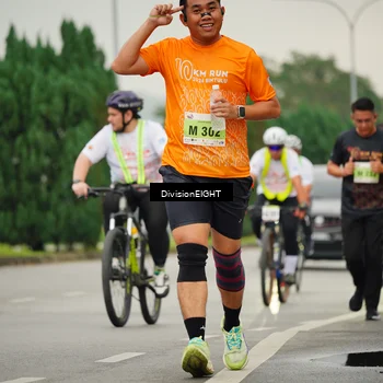 Runner Photo 8471242