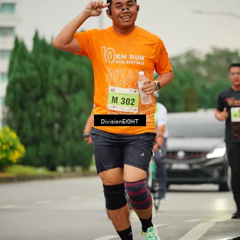 Runner Photo 8471251