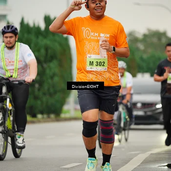 Runner Photo 8471270