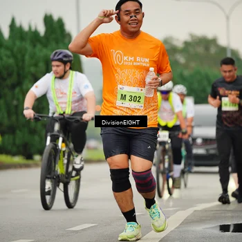 Runner Photo 8471275