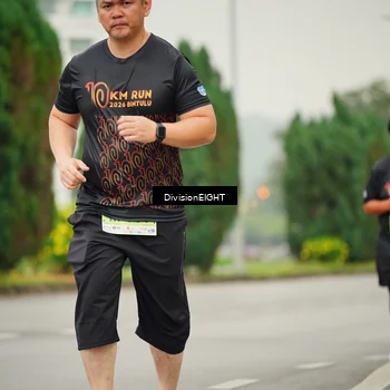 Runner Photo 8471292