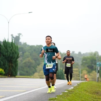 Runner Photo 8471294