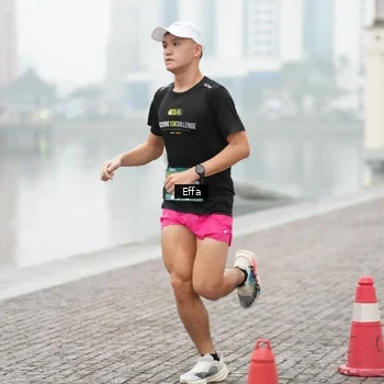 Runner Photo 8471297