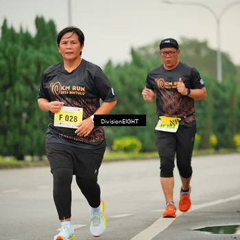 Runner Photo 8471306