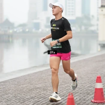 Runner Photo 8471307