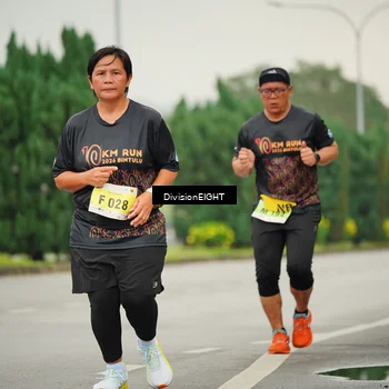 Runner Photo 8471316