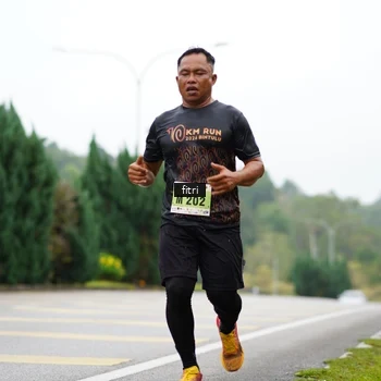 Runner Photo 8471323