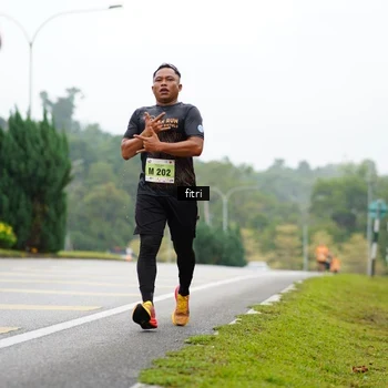 Runner Photo 8471325
