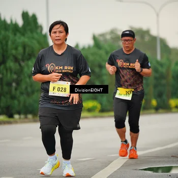 Runner Photo 8471332