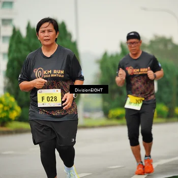 Runner Photo 8471334
