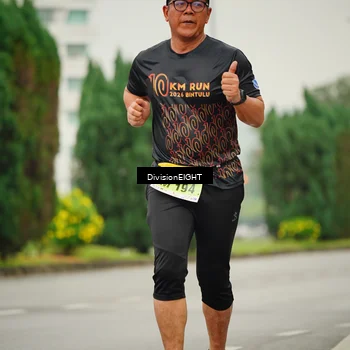Runner Photo 8471343
