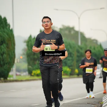 Runner Photo 8471362
