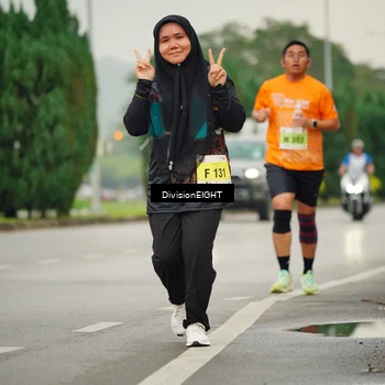 Runner Photo 8471369