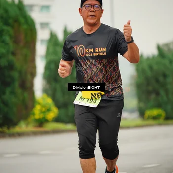 Runner Photo 8471371