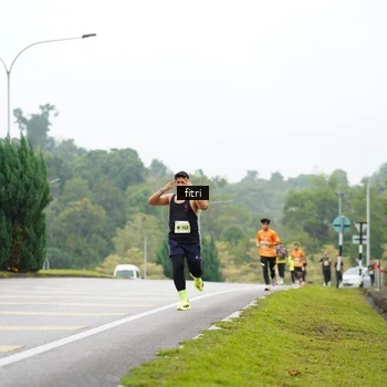 Runner Photo 8471380