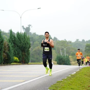 Runner Photo 8471398