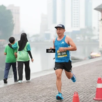 Runner Photo 8471400