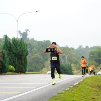 Runner Photo 8471407