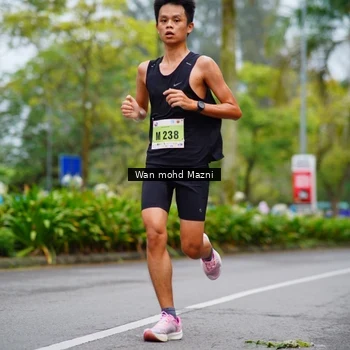 Runner Photo 8471411