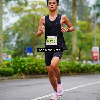 Runner Photo 8471417